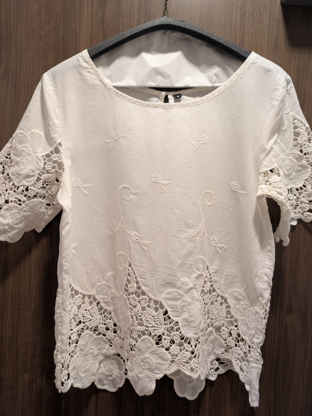 1.State White Lace-Trim Semi-sheer Cotton Top, Sz S